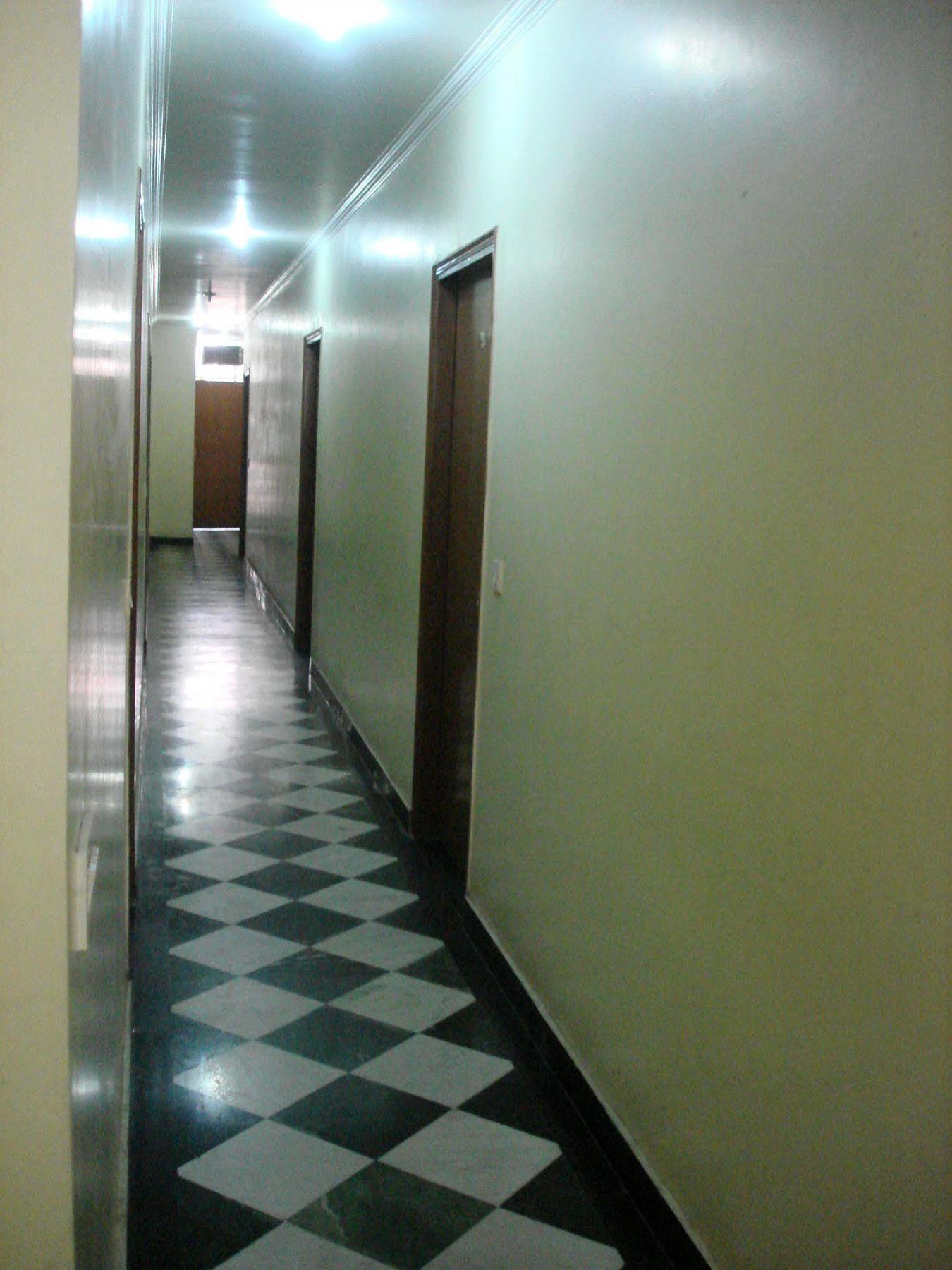 Hotel Westend Holiday Home 5 Mint From Nizamuddin Railway Station Neu-Delhi Exterior foto